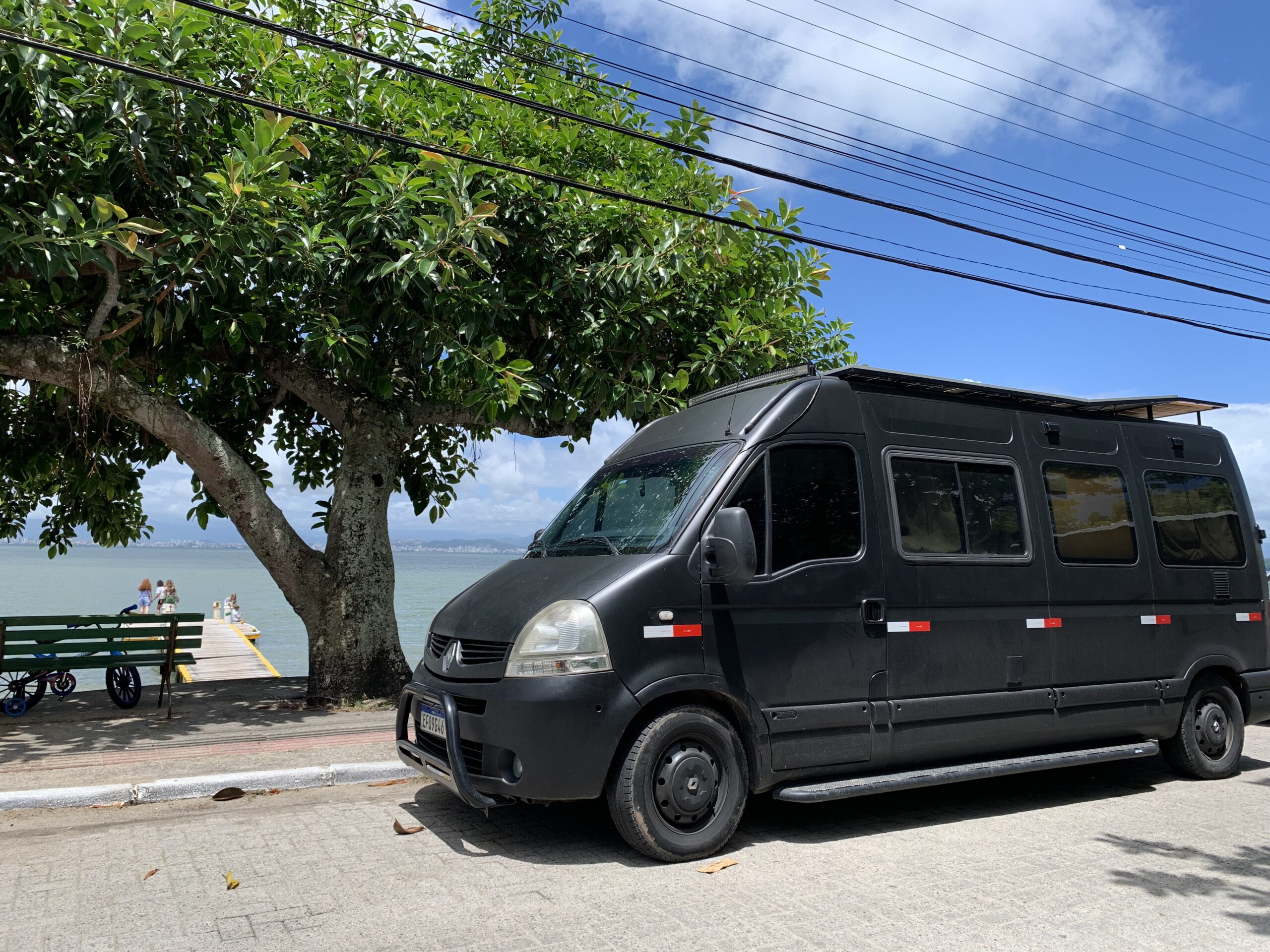 Como é viver dentro de um motorhome no Brasil (o que ninguém te conta)