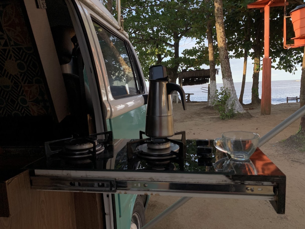 Como é viver dentro de um motorhome no Brasil (o que ninguém te conta)