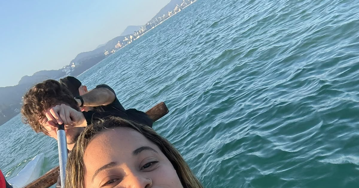 Canoa Havaiana em Florianópolis: minha experiência remando até a Ilha do Francês