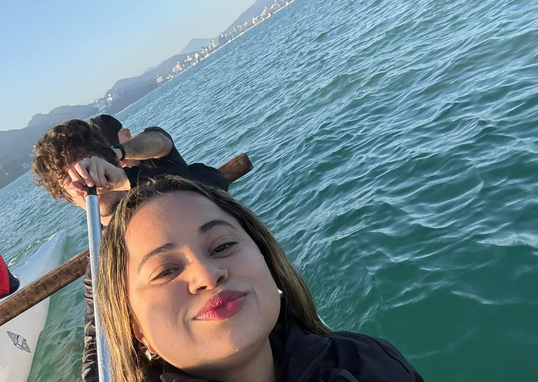 Canoa Havaiana em Florianópolis: minha experiência remando até a Ilha do Francês